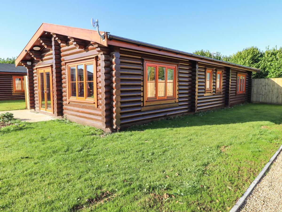 Holly Lodge Oakham Exterior foto